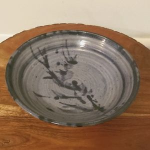 Handthrown‎ Pottery Shallow Bowl Drip Glaze Signed Blue Serving Keys 9.5"